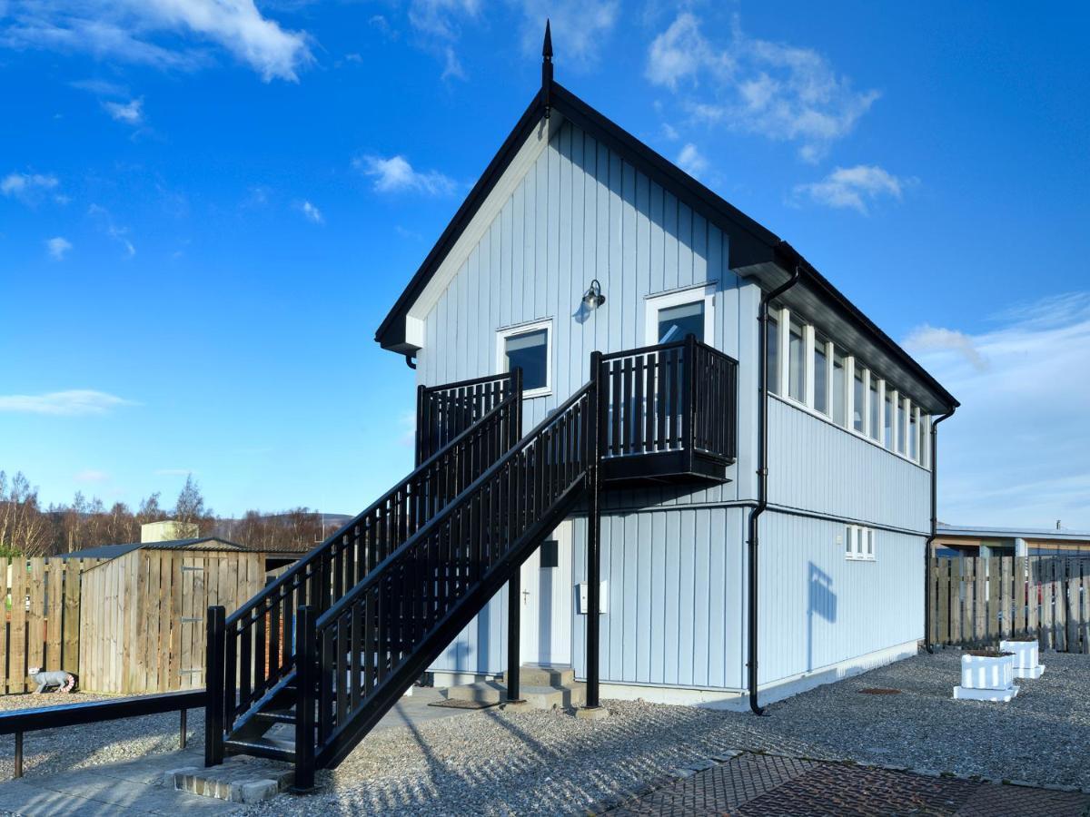 Villa Signal Box Newtonmore Exterior foto